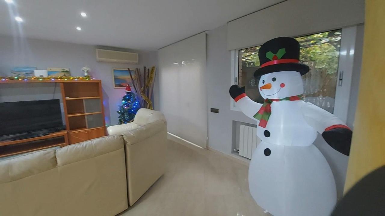 Alojamiento Villa Moles 살루 외부 사진